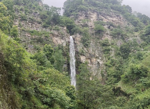 रातमाटे झरना, चिशंखुगढी
